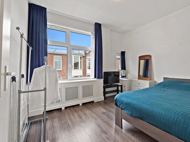 Johannes Camphuijsstraat 243, 'S-Gravenhage