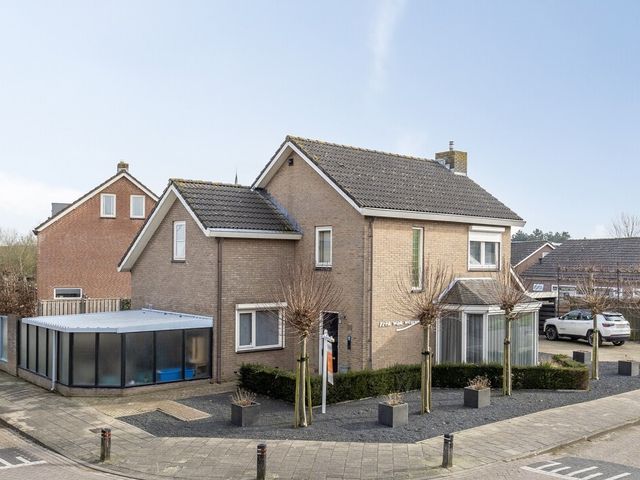 Olmenstraat 30, Vogelwaarde