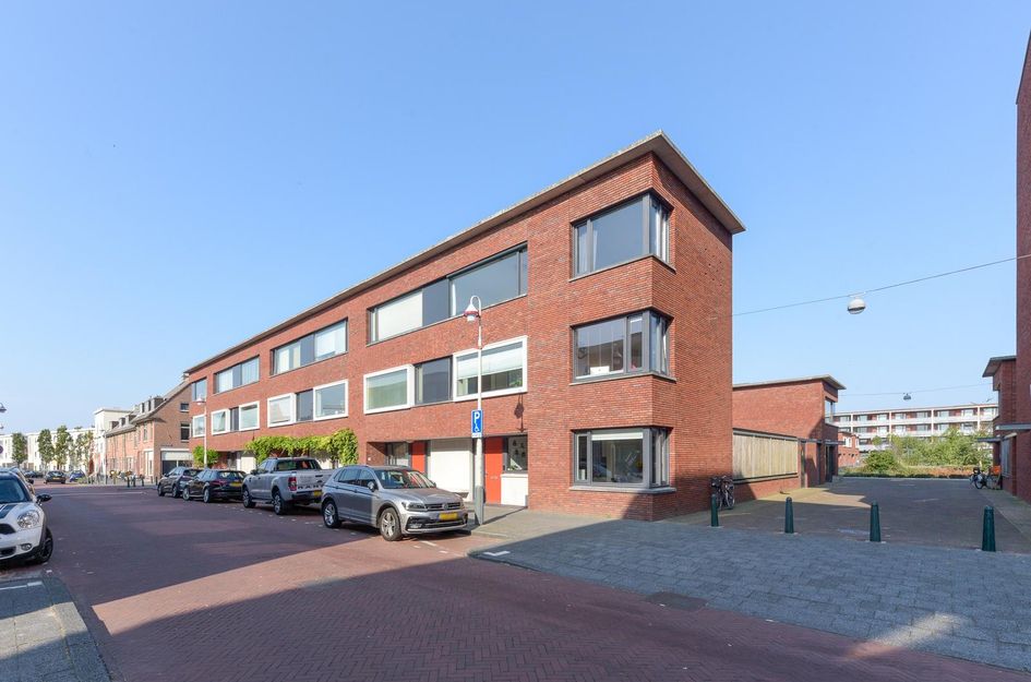 Pluvierstraat 7