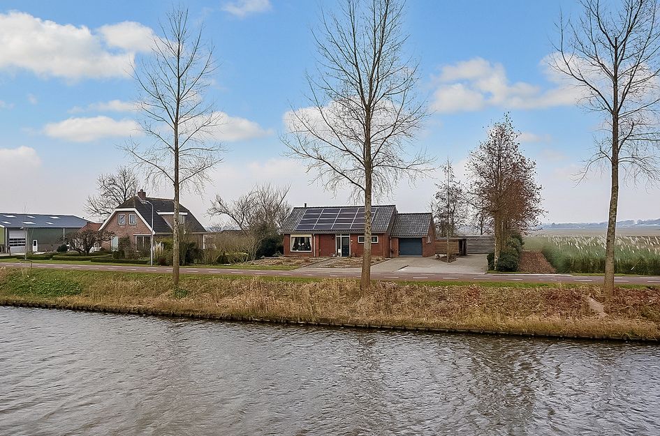 Hoofdweg 1495