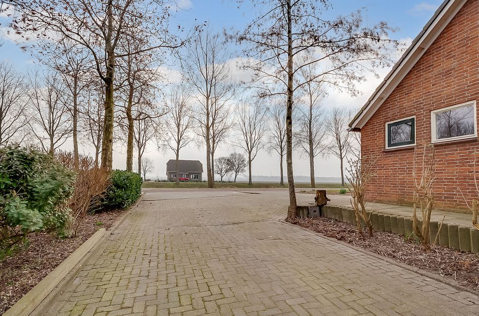 Hoofdweg 1495