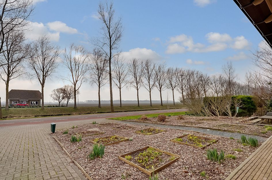 Hoofdweg 1495