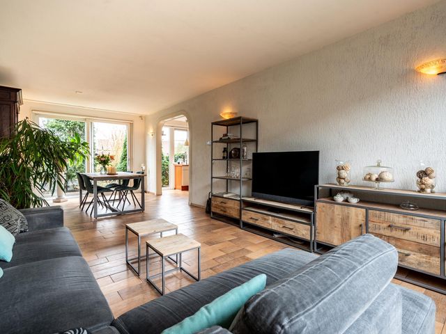 Kornwierde 116, Almere