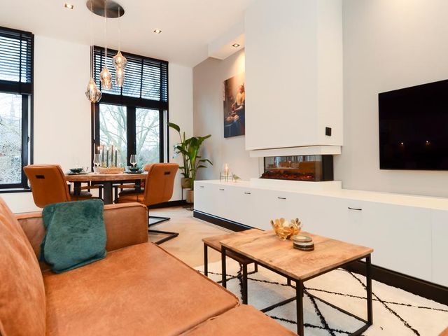 Anna Paulownastraat 105 1, 'S-Gravenhage