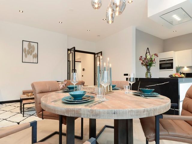 Anna Paulownastraat 105 1, 'S-Gravenhage