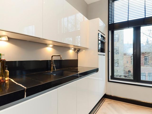 Anna Paulownastraat 105 1, 'S-Gravenhage