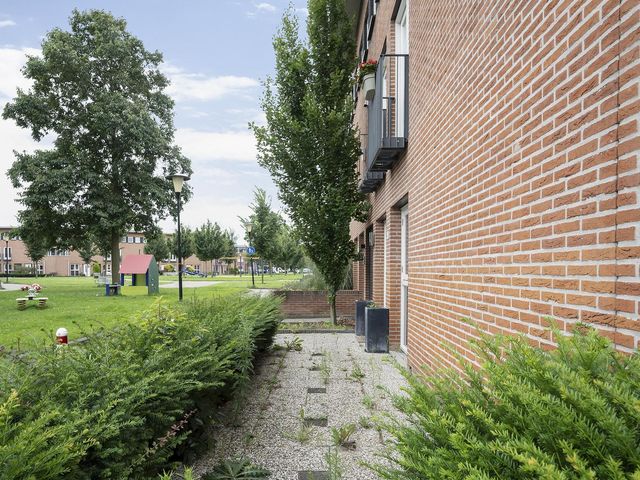 Essenwede 40, Barendrecht