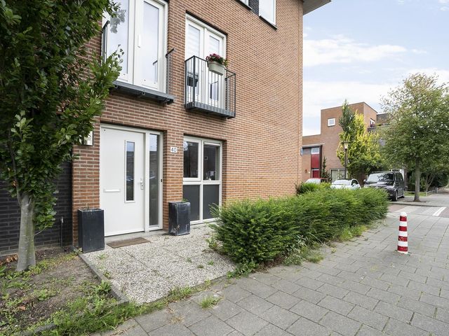 Essenwede 40, Barendrecht