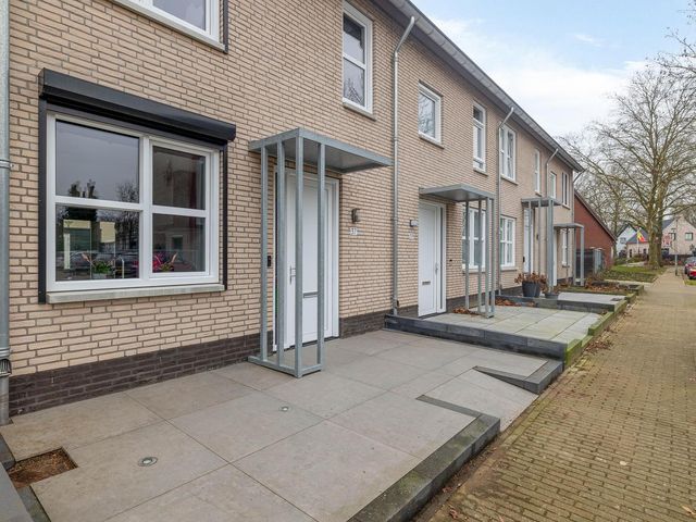Bergstraat 37, Tegelen