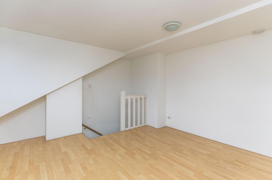 Russischestraat 10B 01