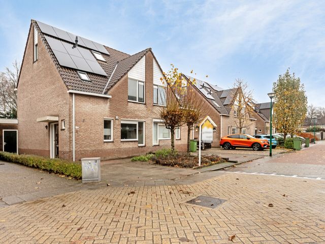 Strawinskyweg 13A, Veenendaal