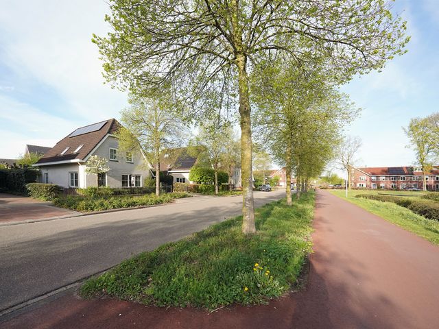 Mennestraat 73, Putten