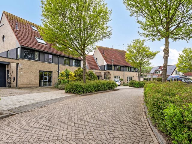 Grote Beer 63, Zeewolde