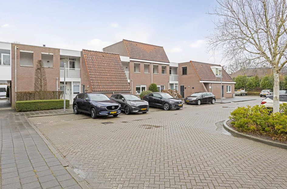 Oostelijke Achterweg 14