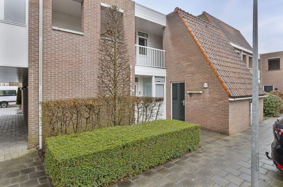 Oostelijke Achterweg 14