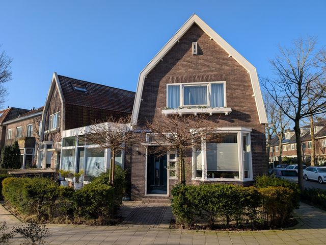 Rembrandtstraat 2, Zaandam