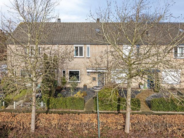 Constantijnstraat 4, Sprang-Capelle