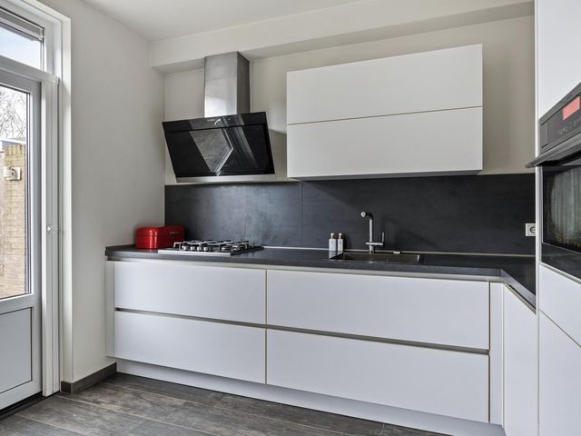 Constantijnstraat 4, Sprang-Capelle
