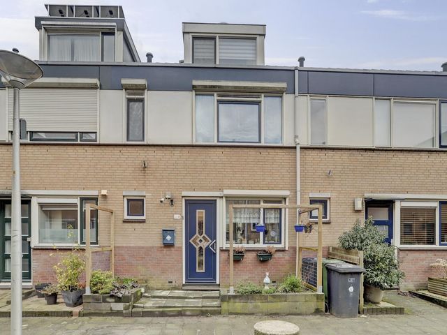Zilvermeeuw 25, De Lier