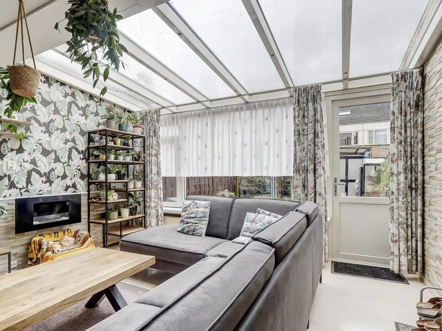 Zilvermeeuw 25, De Lier