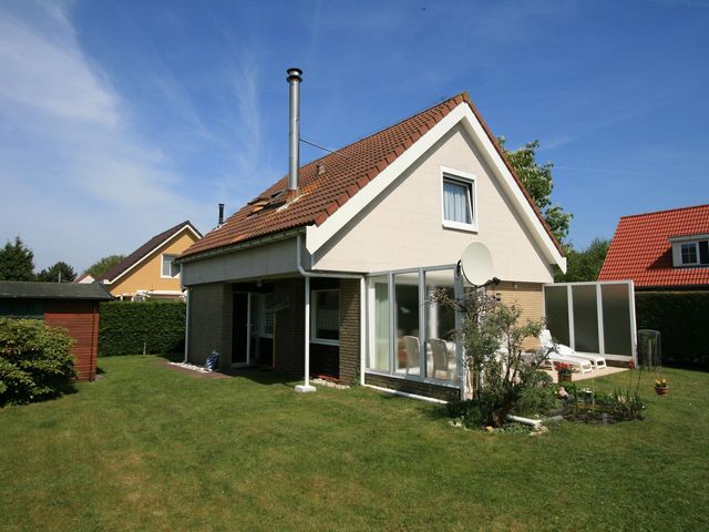 Molenhoeve 42, Renesse