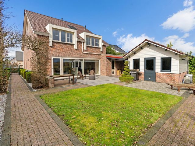 Op den Meulenweg 10, Schinveld