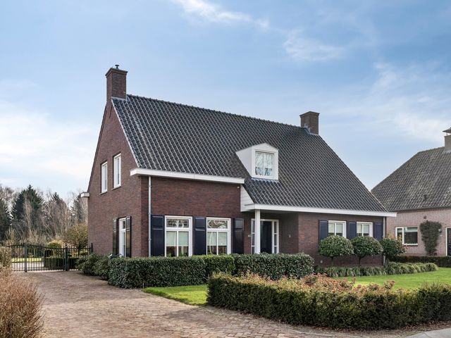 Zandoerle 44, Veldhoven