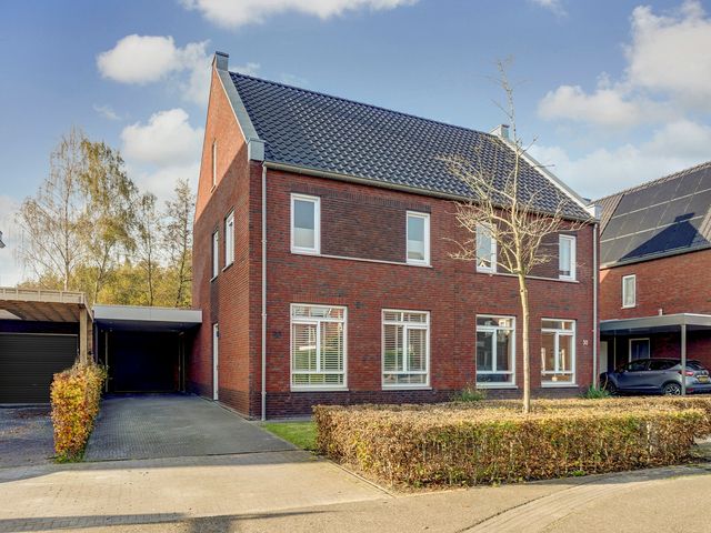 Dennenoord 32, Hapert