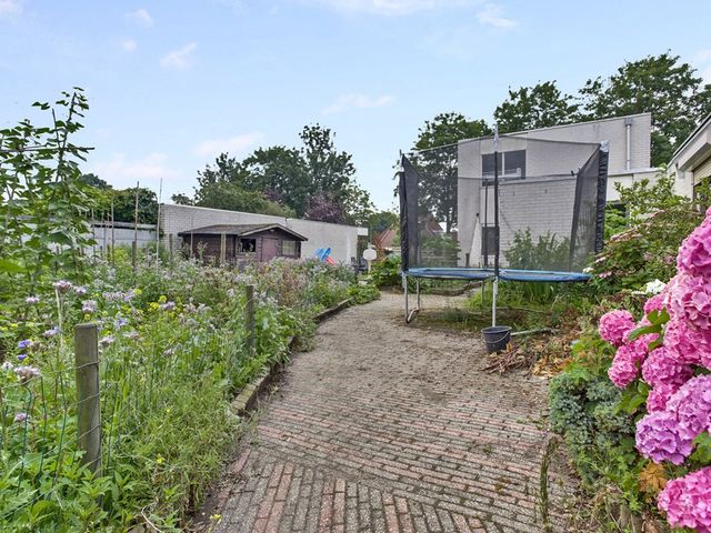 Muiderweg 4, Zeewolde