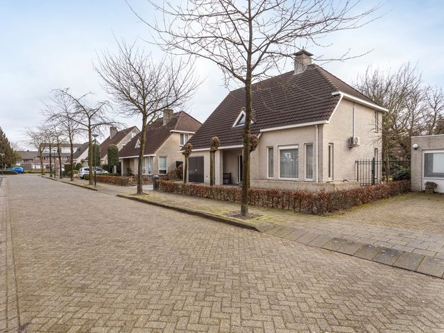 Hopveld 25, Schijndel