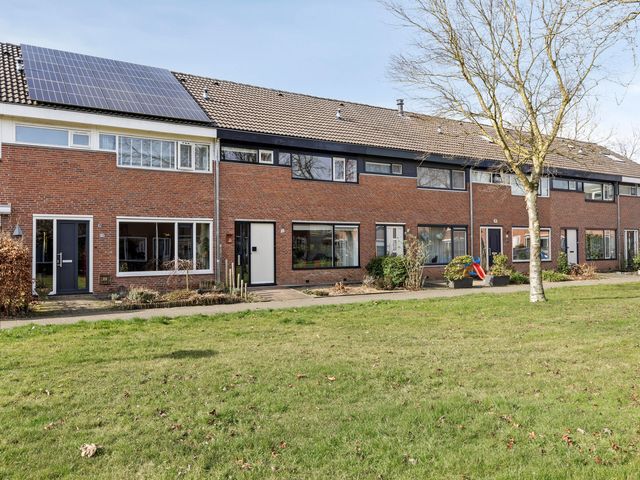 Egeïschestraat 48, Emmeloord
