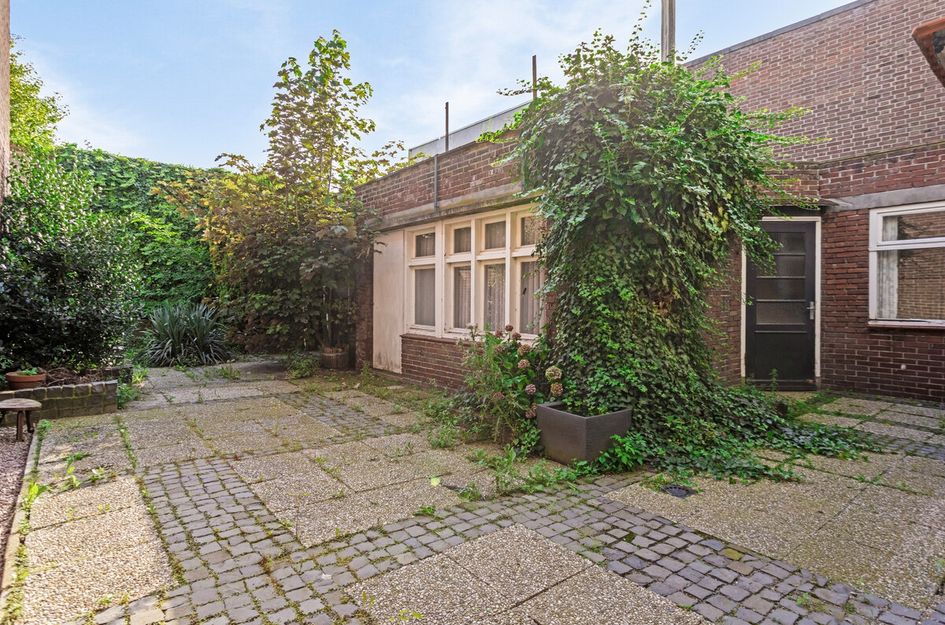 Holzstraat 128