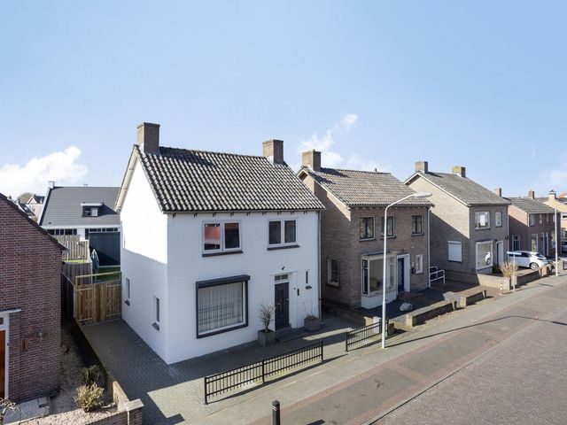 Molenstraat 13, Made