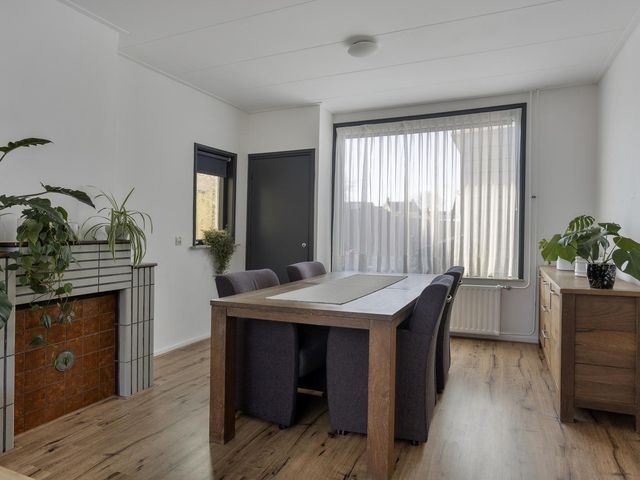 Molenstraat 13, Made