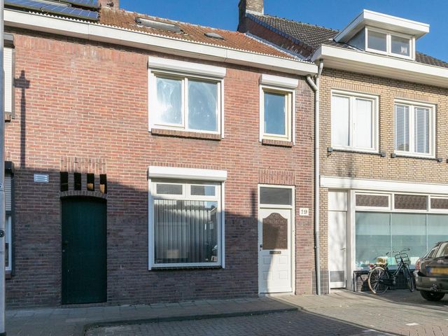 Nachtegaalstraat 19, Tilburg