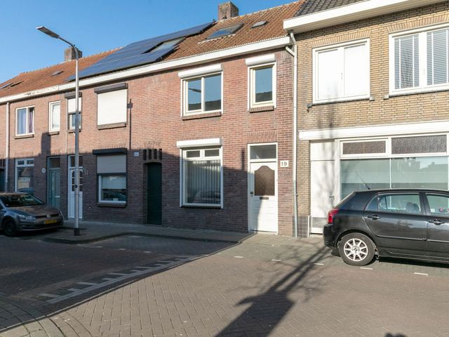 Nachtegaalstraat 19, Tilburg