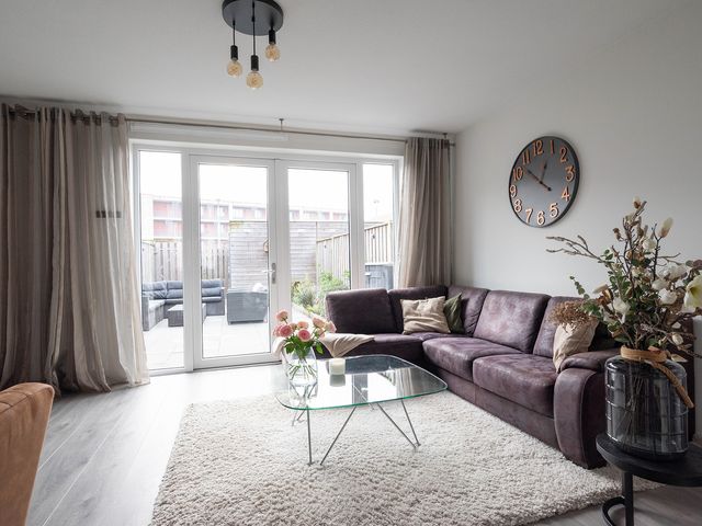 Ewijkplantsoen 15, Hoofddorp