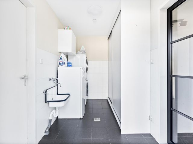 Mgr. L. Dobbelaarstraat 8, Vogelwaarde