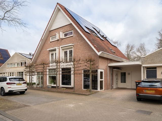 Eekmaatlaan 15, Enschede
