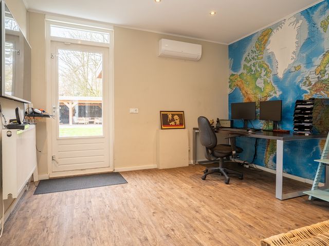 Eekmaatlaan 15, Enschede