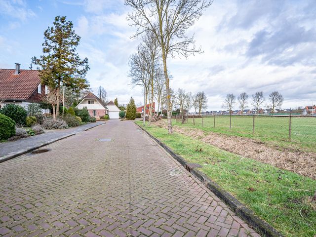 Hunsingo 3, Emmeloord