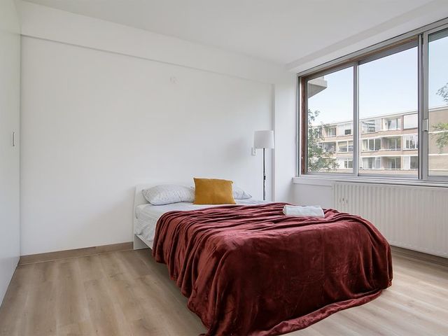 Meander 789, Amstelveen