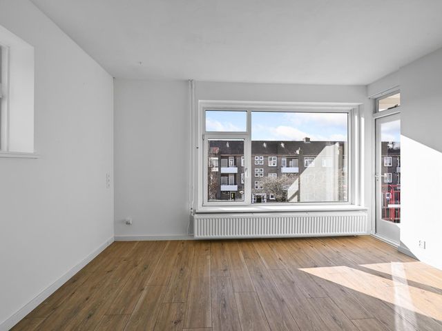 Esther de Boer-van Rijkstraat 132 2, Amsterdam