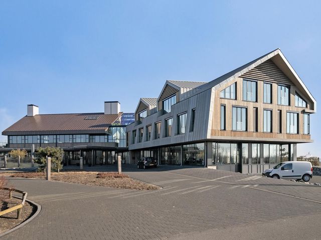 Oesterdam 25b, Tholen