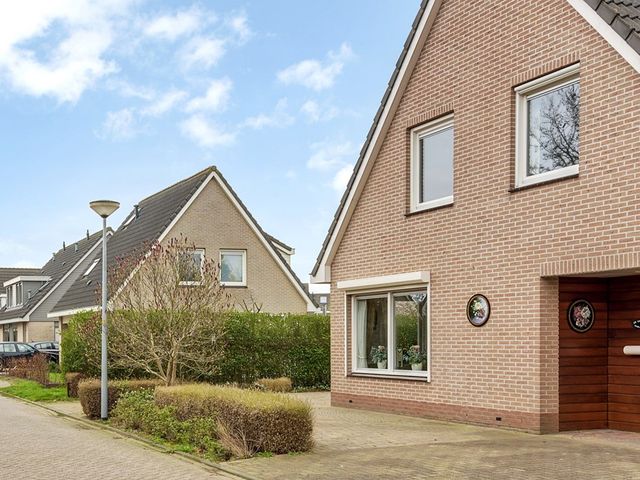 Betuwe Singel 37, Lienden