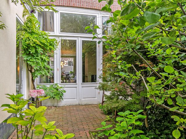 Obrechtstraat 83, Den Haag