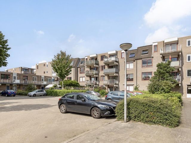 Ringspoor 152, Capelle Aan Den IJssel
