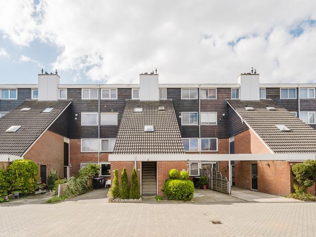 Snoekenveen 878, Spijkenisse