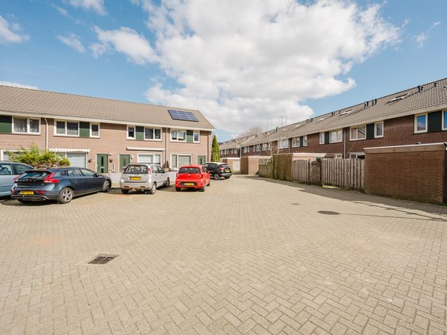 Snoekenveen 878, Spijkenisse