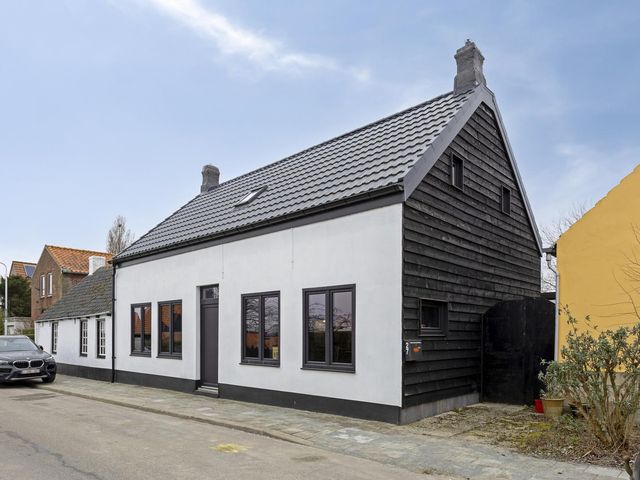 Zeedorp 27, Ossenisse